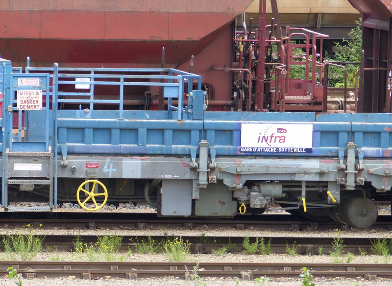 80 87 979 7 805-9 Uas W69 2 SNCF-RO (2014-07-04 SPC) WP5 (3).jpg