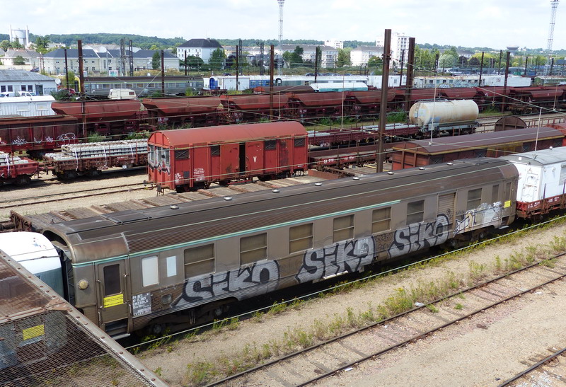 80 87 979 3 309-6 Uas H55 0 F SNCF-NT (2014-07-11 St Pierre des Corps) (5).jpg