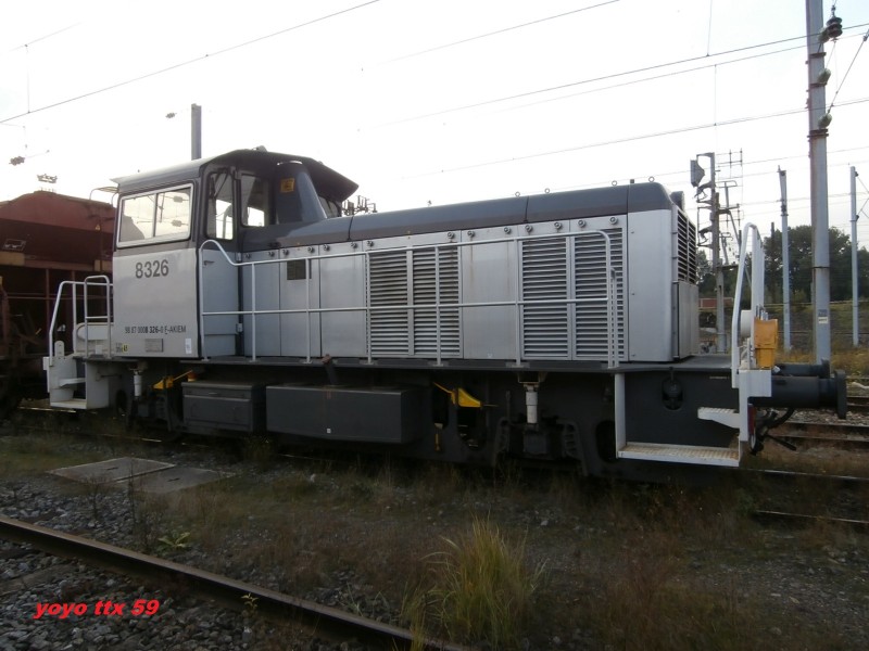 Y 8326=4.JPG