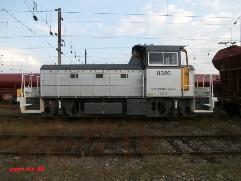 Y 8326=6.JPG