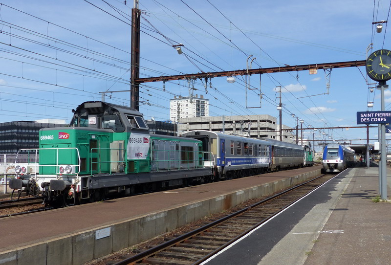 Train Mauzin 213 (2014-08-05 SPC gare) (1).jpg