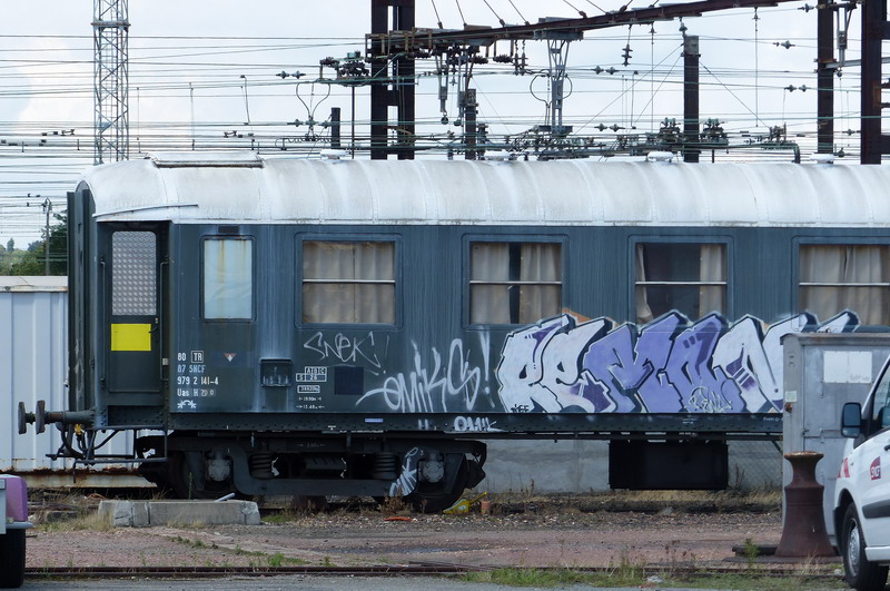 80 87 979 2 141-4 Uas H70 0 SNCF-TR (2014-08-15 Crem DV13 SPDC) (2).jpg