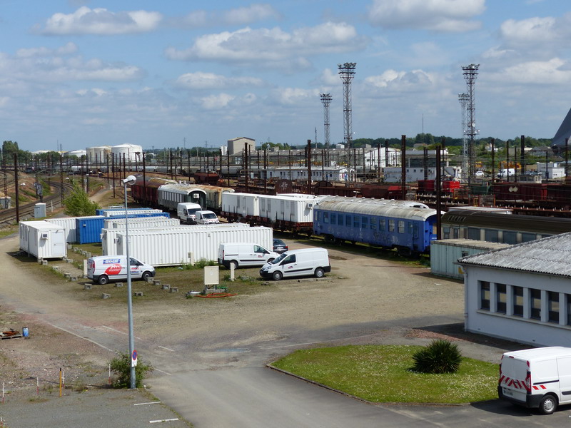 (3) Infrapôle Centre Up SES Ouest (2014-05-09).jpg