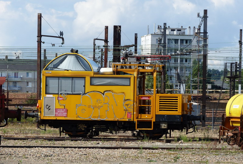 PVI - 6.151 SNCF-RO (2014-08-20 Crem DV13 de SPDC) (1).jpg