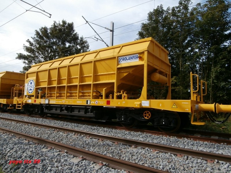 WTR 99 87 9 352 596-0=8.JPG
