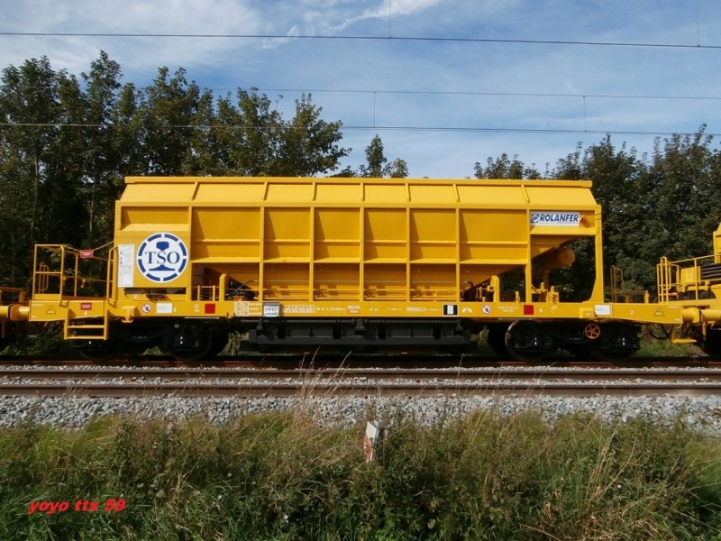 WTR 99 87 9 352 598-6=1.JPG