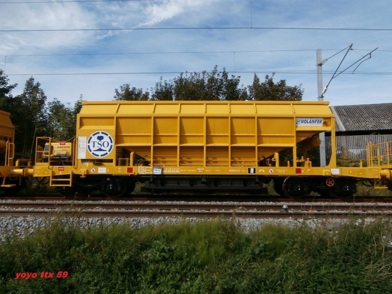 WTR 99 87 9 352 594-5=1.JPG