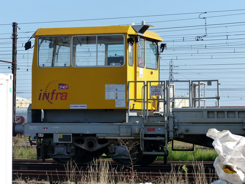 99 87 9 386 004-5 DU 85 WPV (2014-09-07 Inrapôle LGV A  de SPDC) (2).jpg