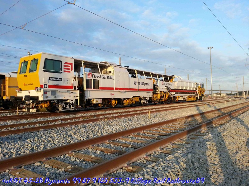 RGT 45-2B Dynamic 99 87 9 125 533-9 Eiffage Rail (1) Sttx Forum.jpg