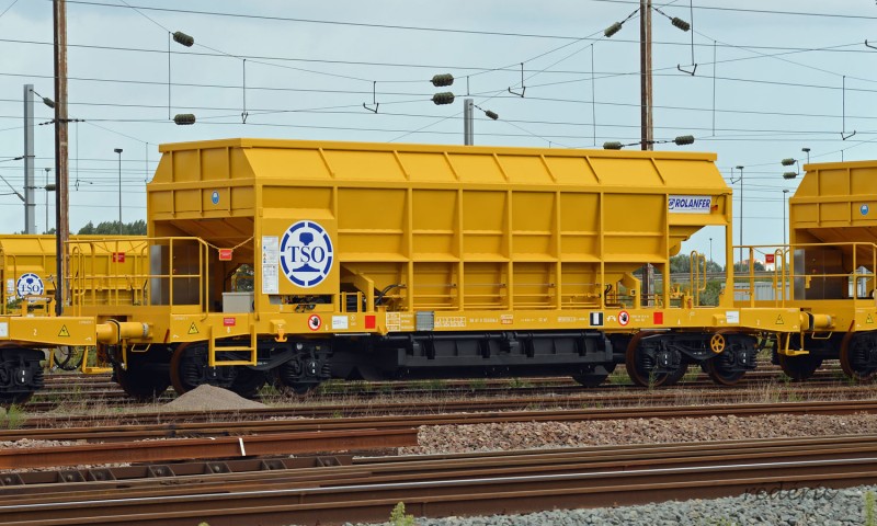 99 87 935 2 604-2 Dunkerque01 110814.jpg