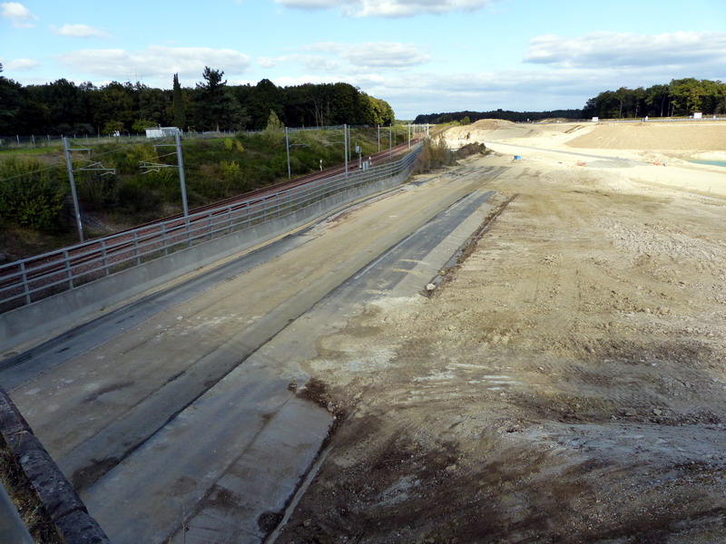 LGV A Km 00 (2014-10-05 St Avertin) Paris (1).jpg