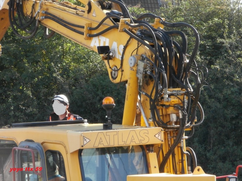 ATLAS 1404 KZN - 241Z301529 - ETF=7.JPG
