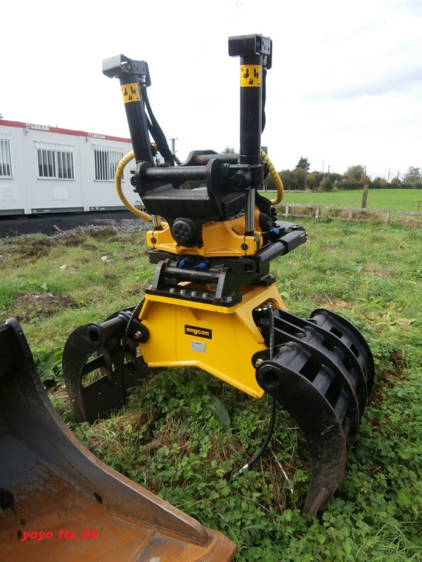 Engcon SK15960 N° P21022=8.JPG