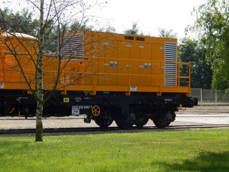 WAGON LAVEUR - 99 87 939 6 002 7 - INFRA (3) (Copier).JPG