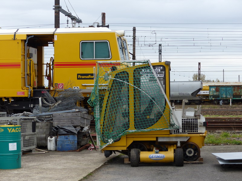 Fassetta VT4141 SNCF-PRG N°522 Vendomes (2014-11-08 Infrapôle de LGV A de SPDC) (2).jpg