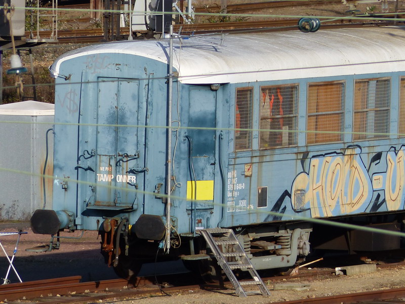 80 87 979 0 648-0 Uas H55 0 SNCF-PRG (2014-11-12 SPDC) (3).jpg