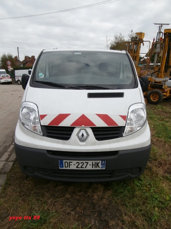 ETF Renault Trafic  DF227HK62=1.JPG