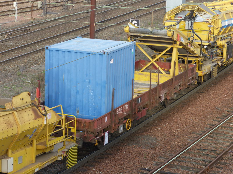 99 87 9 383 803-3 (2014-11-21 SPDC) E-génie (1).jpg