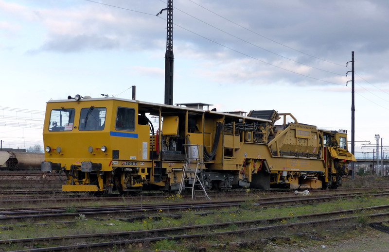 99 87 9 125 518-0 RGT 35 2B N°279 Régaleuse Vecchietti (2014-11-26 SPDC) (1).jpg