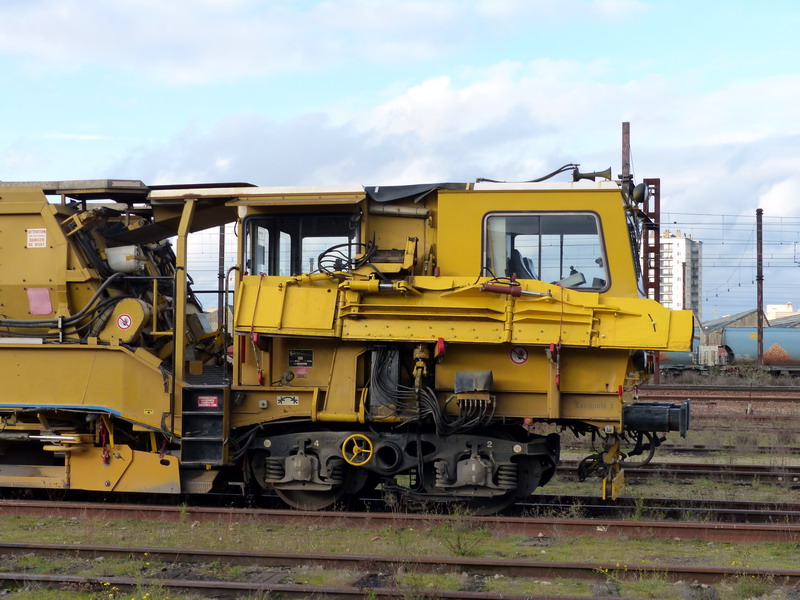 99 87 9 125 518-0 RGT 35 2B N°279 Régaleuse Vecchietti (2014-11-26 SPDC) (6).jpg