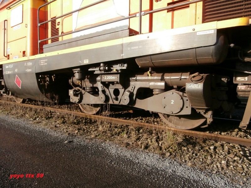V212 RA 99 87 9 182 618-8=12.JPG