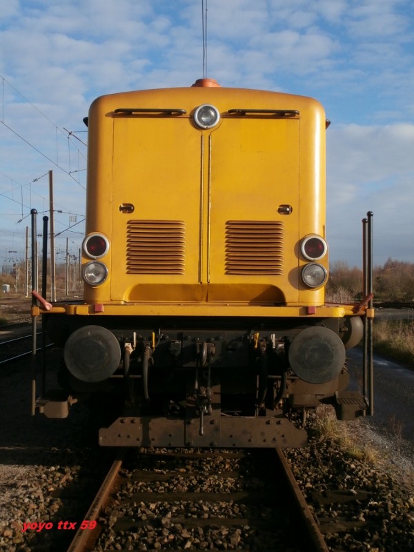 V212 RA 99 87 9 182 618-8=22.JPG