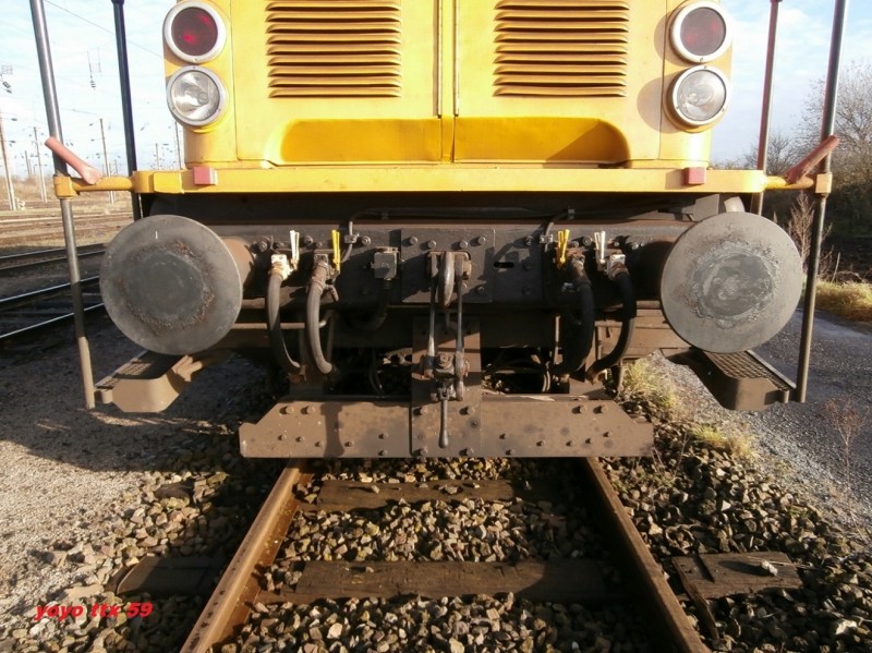 V212 RA 99 87 9 182 618-8=23.JPG