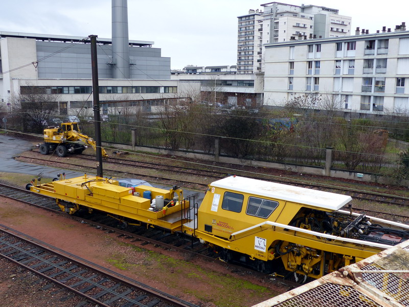 99 87 9 424 501-4 (2015-01-14 Tours) Type 07.275 DN Meccoli (2).jpg