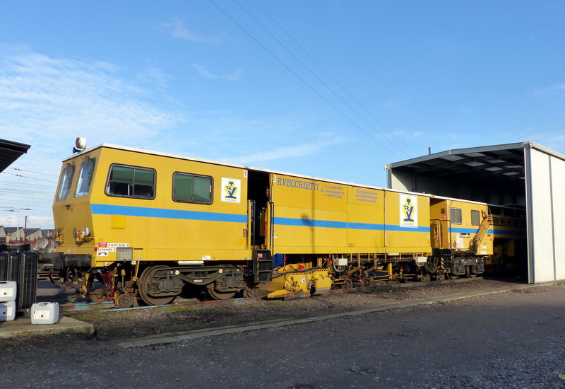 (1) 99 87 9 122 503-5.jpg