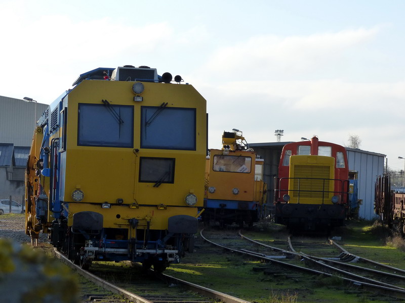 (3) 99 87 9 124 539-7 (2).jpg
