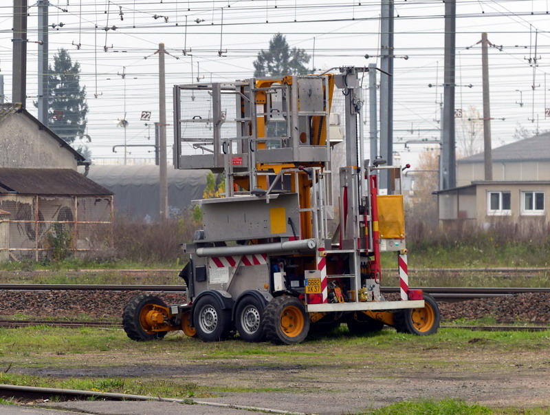 4'Axe 06.83xxx SNCF-TR 27 (2014-11-30 SPDC) (1).jpg