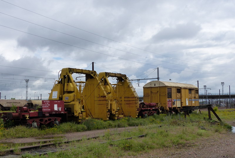 99 87 9 359 512-0 - G49 RTO ATA 0494.jpg