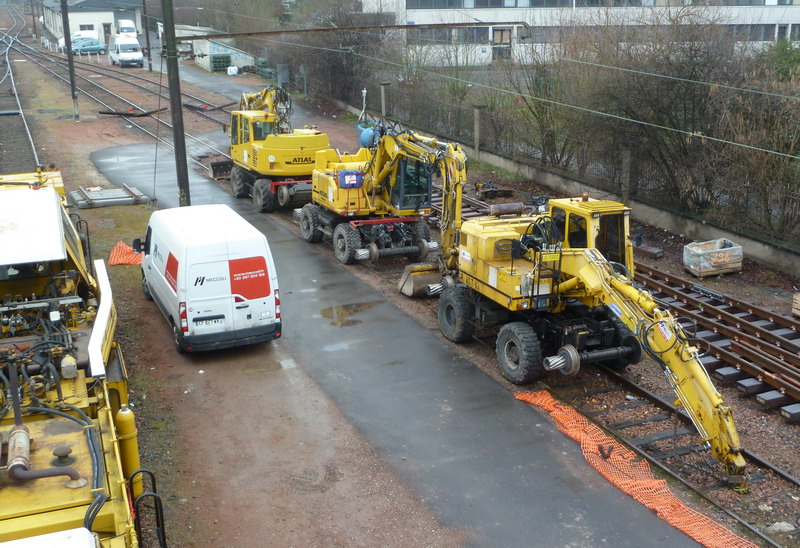 OPEL MOVANO CF-827-WX (2015-02-26 Tours) Meccoli n°704 (3).jpg