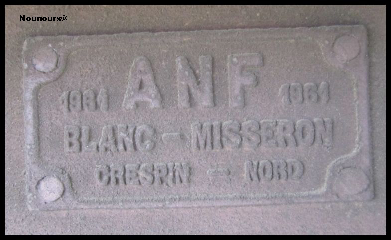 40879591978_1_Us_G54_2_BD_Plaque.jpg