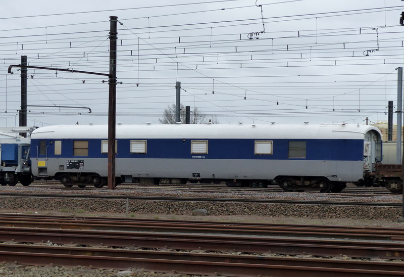 (5) 80 87 979 3 063-9 Uas SNCF-MZ.jpg