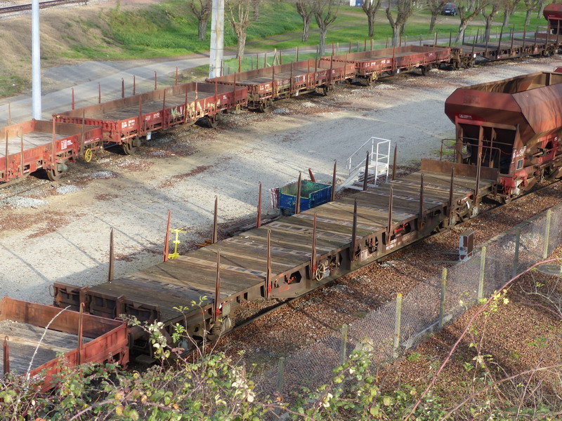 33 87 3903 529-7 Rs R80 2 RIV F-ERSA (2014-12-06 SPDC) (1).jpg