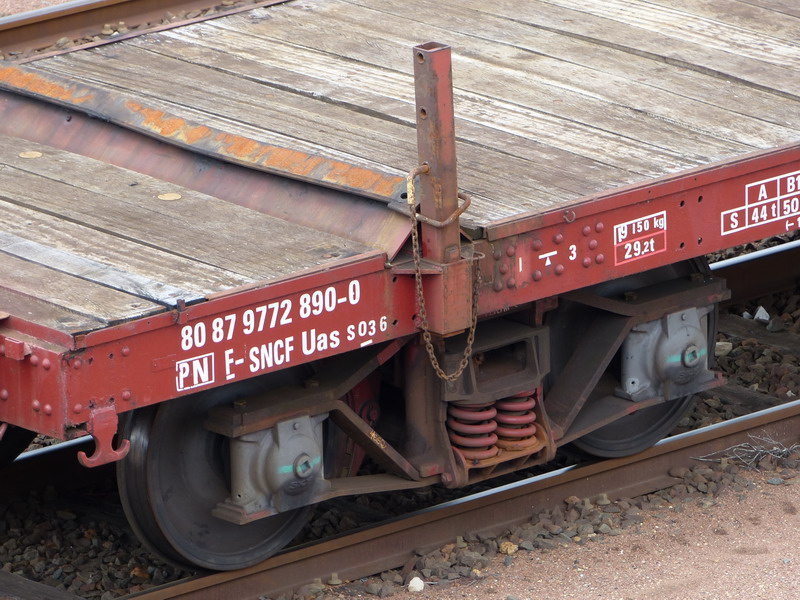 80 87 977 2 890-0 Uas S03 6 F SNCF-PN (2014-07-28 SPC) + LRS N°27 (2).jpg