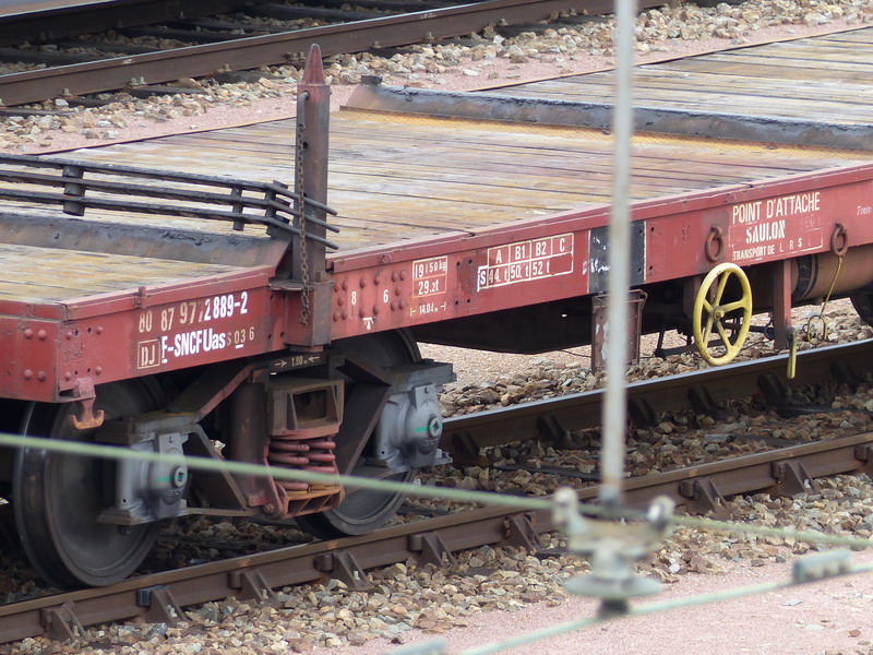 80 87 977 2 889-2 Uas S03 6 F SNCF-DJ (2014-06-03 St Pierre des Corps) (2).jpg