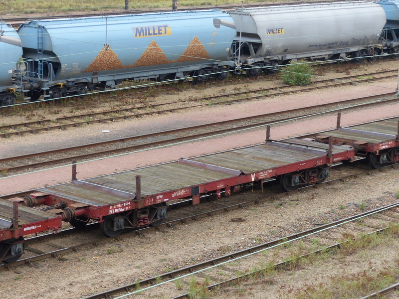 80 87 977 2 833-0 Uas R03 6 F SNCF-PN (2014-09-29 SPDC) (1).jpg