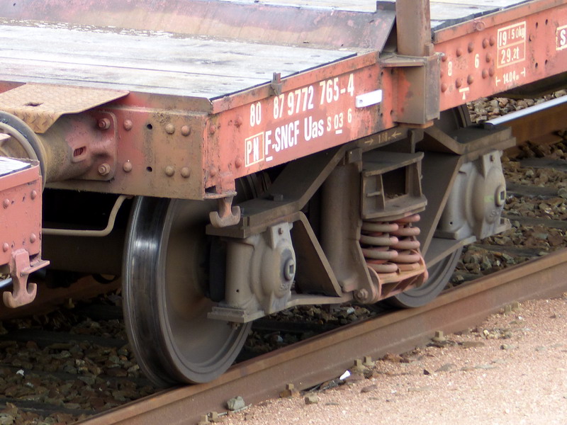 80 87 977 2 765-4 Uas S03 6 F SNCF-PN (2014-10-20 SPDC) (2).jpg