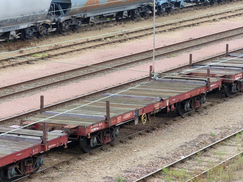 80 87 977 2 732-4 Uas S03 6 F SNCF-PN (2014-09-29 SPDC) (1).jpg