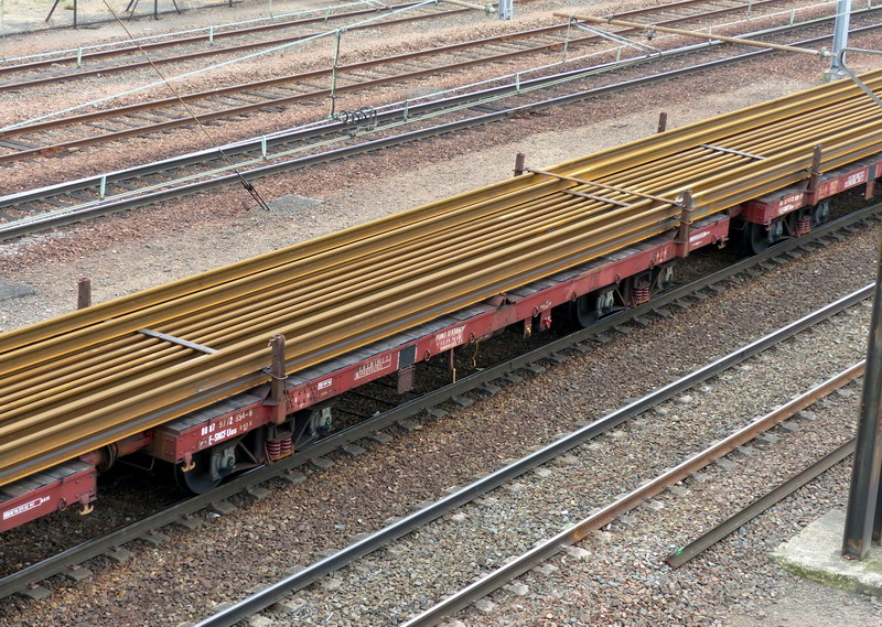 80 87 977 2 854-6 Uas S03 6 F SNCF-PN (2014-05-06 St Pierre des Corps)) LRS N°30.jpg