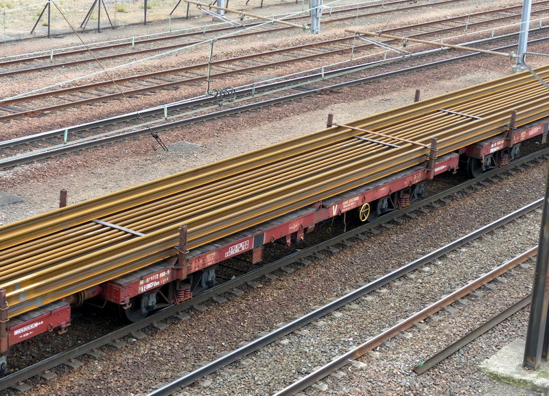 80 87 977 2 800-9 Uas S03 6 SNCF-PN (2014-05-06 St Pierre des Corps) LRS N°30.jpg