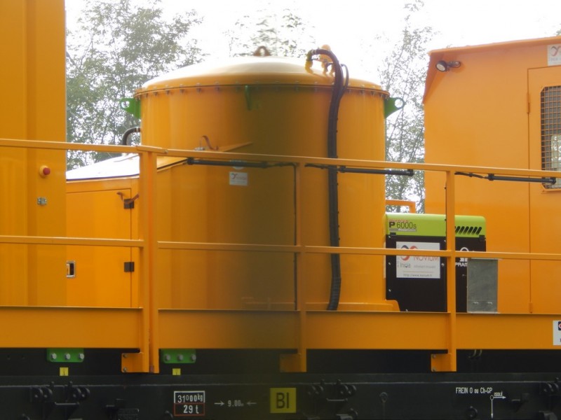 WAGON LAVEUR - 99 87 9 396 003 5 - INFRA (5) (Copier).JPG