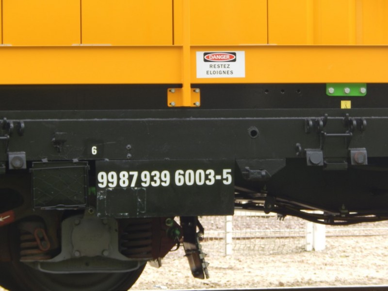WAGON LAVEUR - 99 87 9 396 003 5 - INFRA (2) (Copier).JPG
