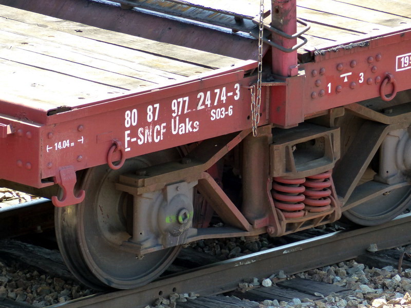 80 87 977 2 474-3 Uaks S03 6 F-SNCF (2014-07-03 St Pierre des Corps) (2).jpg