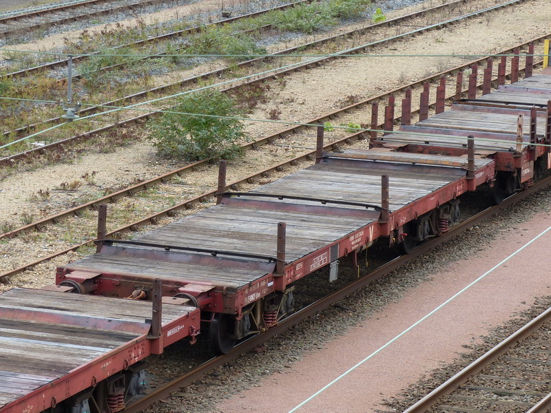 80 87 977 1 946-1 Uas S03 6 F SNCF-PN (2014-10-20 SPDC) (1).jpg