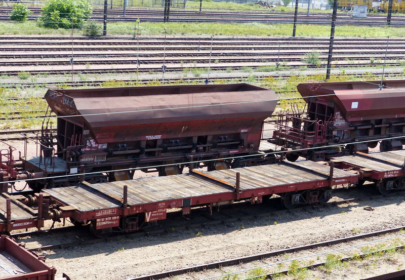 80 87 977 1 938-8 Uas S03 6 F SNCF-PN (2014-07-25 SPDC) + LRS N°30 (1).jpg