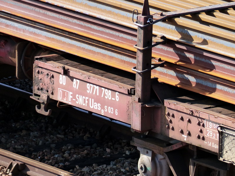 80 87 977 1 798-6 Uas S03 6 F SNCF-DJ (2015-03-05 SPDC) (2).jpg