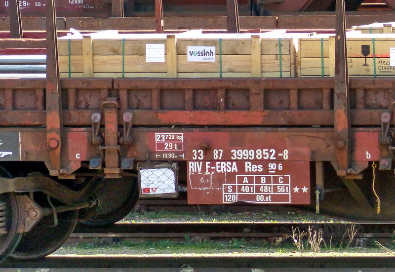 33 87 3999 852-8 Res 90 6 RIV F-ERSA (2015-04-09 SPDC) (2).jpg